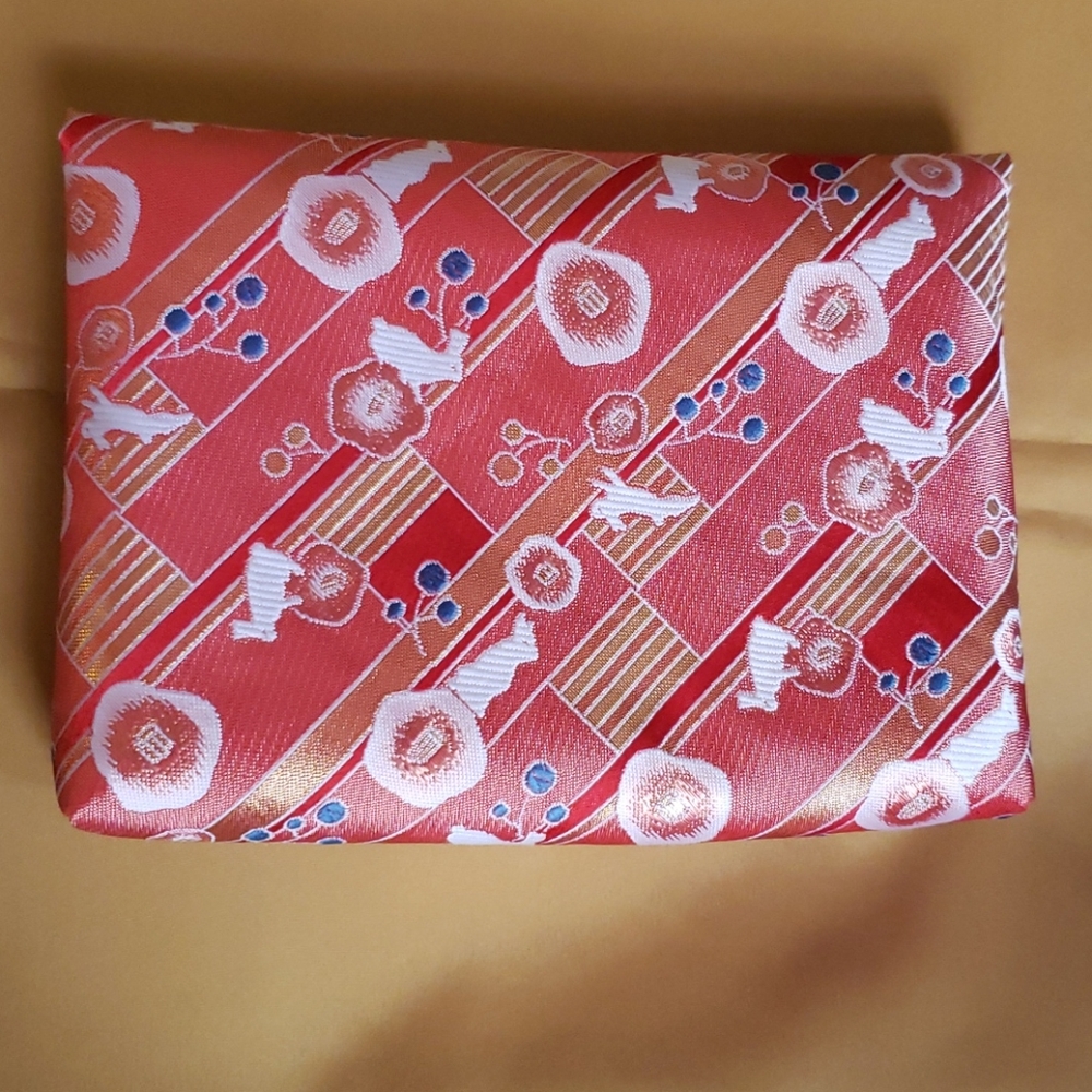 Unbranded Japanese Pouch - Picture 2 of 4